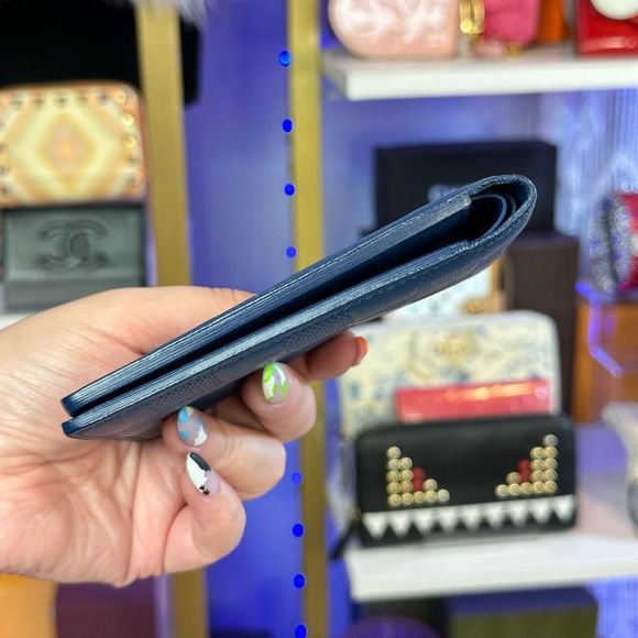 LOUIS VUITTON Damier Infini Multiple Wallet Neptune - Picture 10 of 14